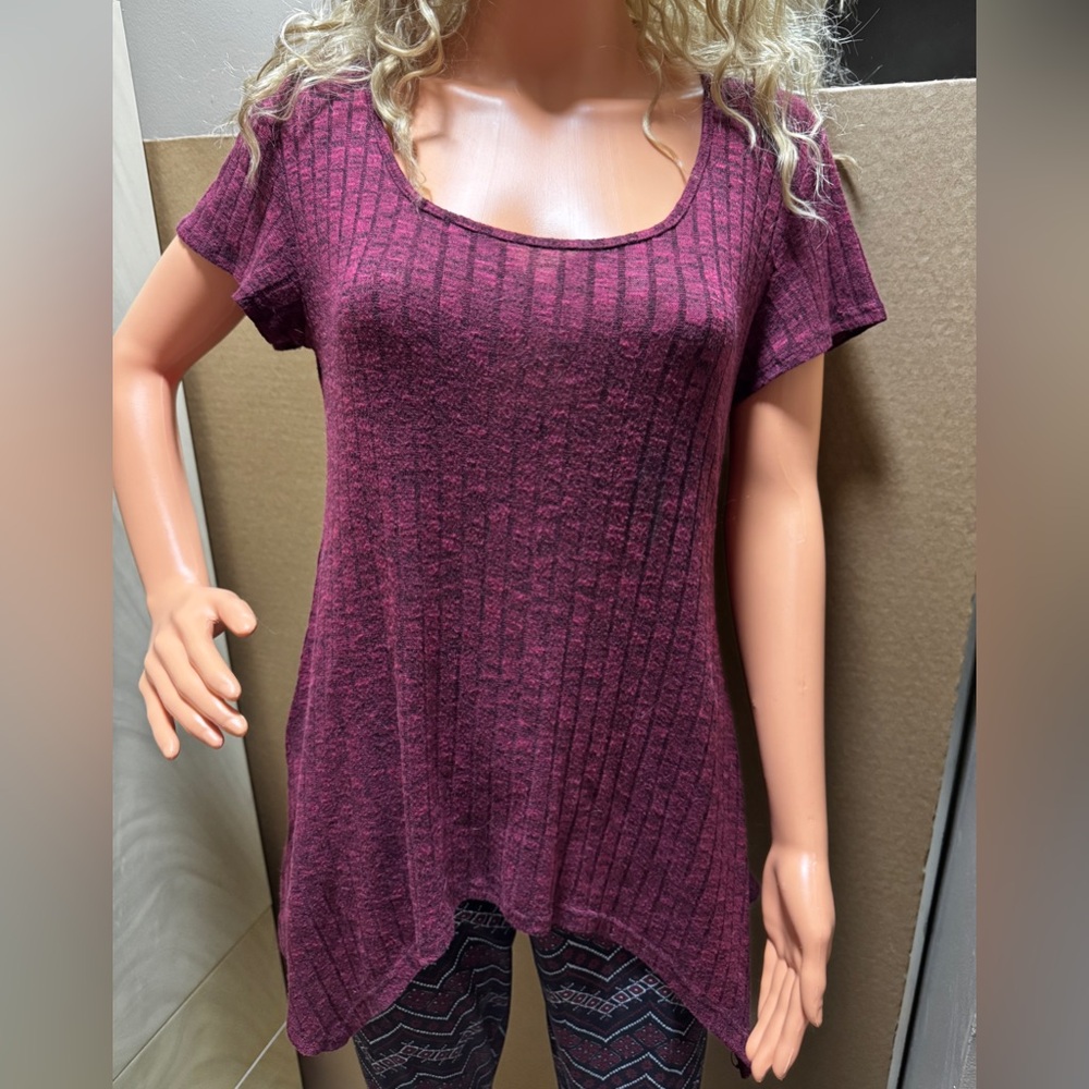 Asymetical knit top